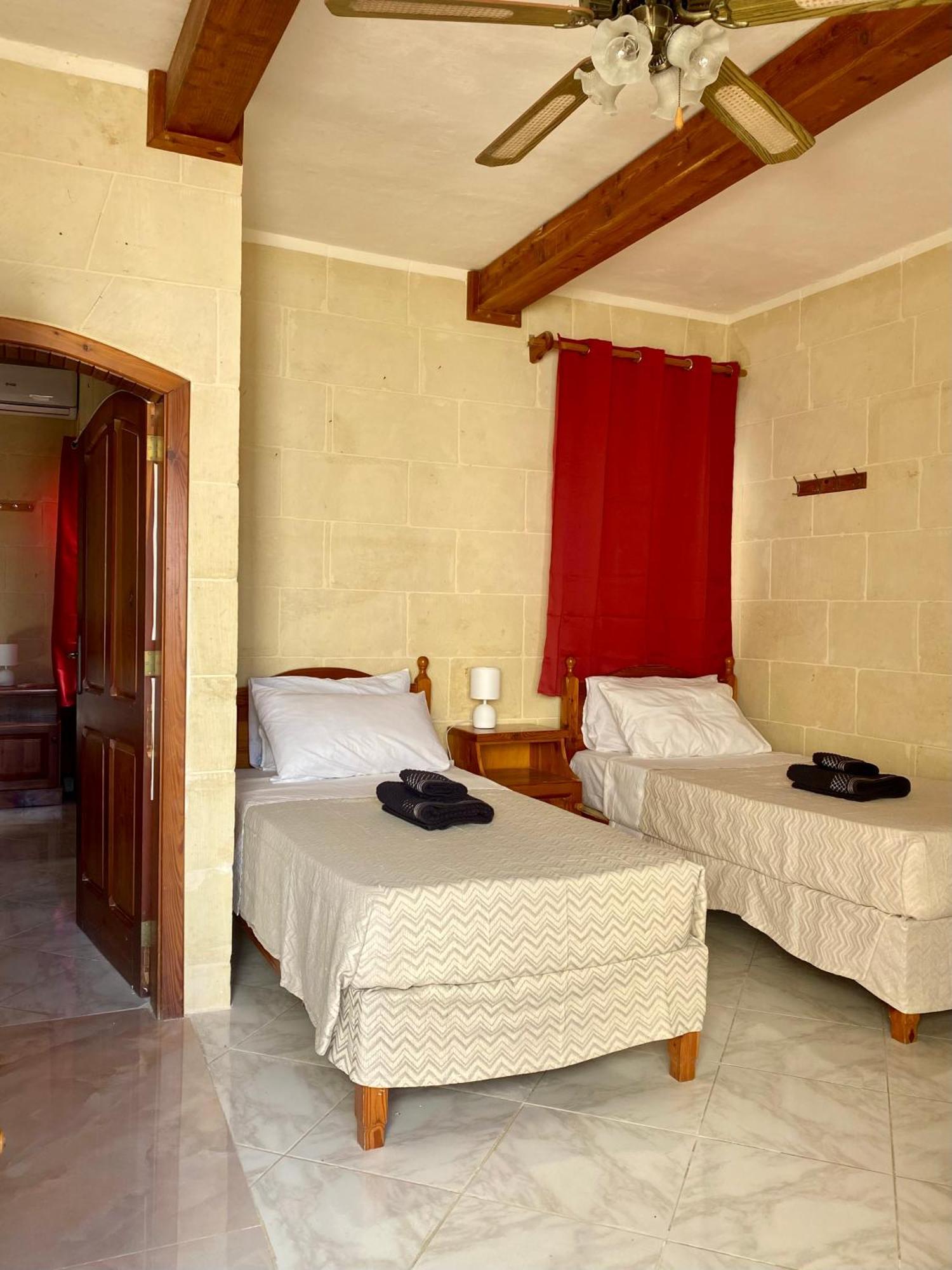 Mystic Flower B&B Birbuba Luaran gambar
