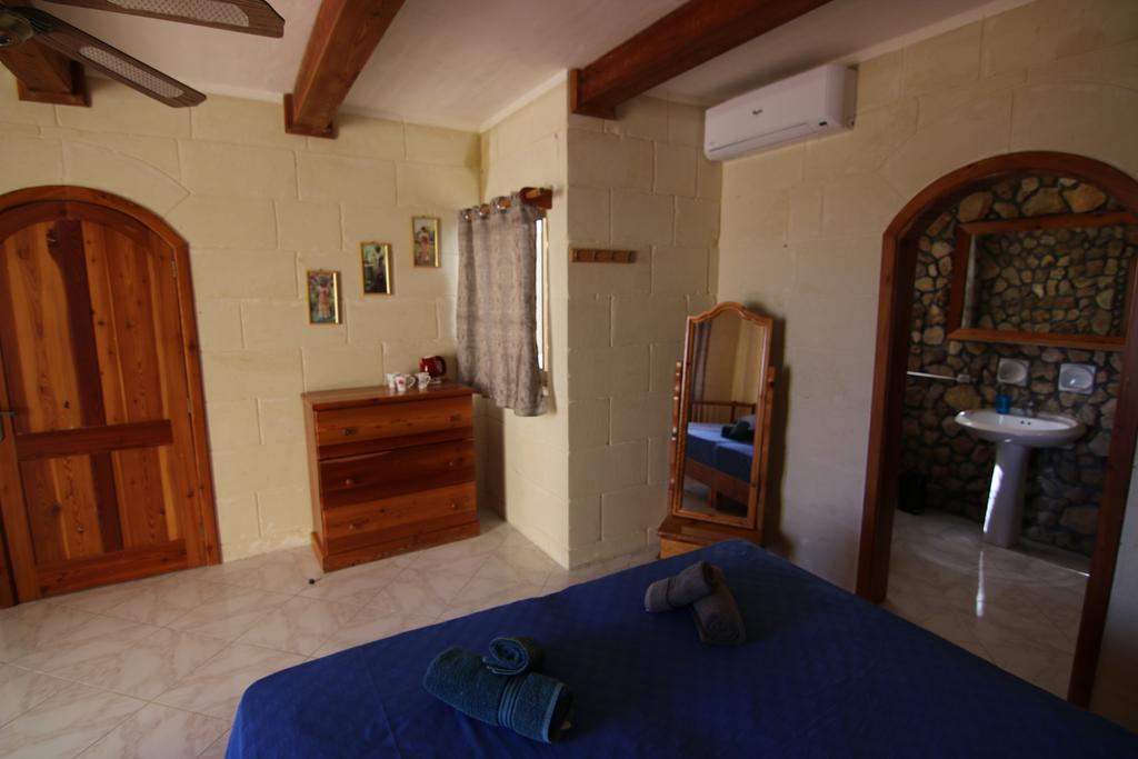 Mystic Flower B&B Birbuba Luaran gambar
